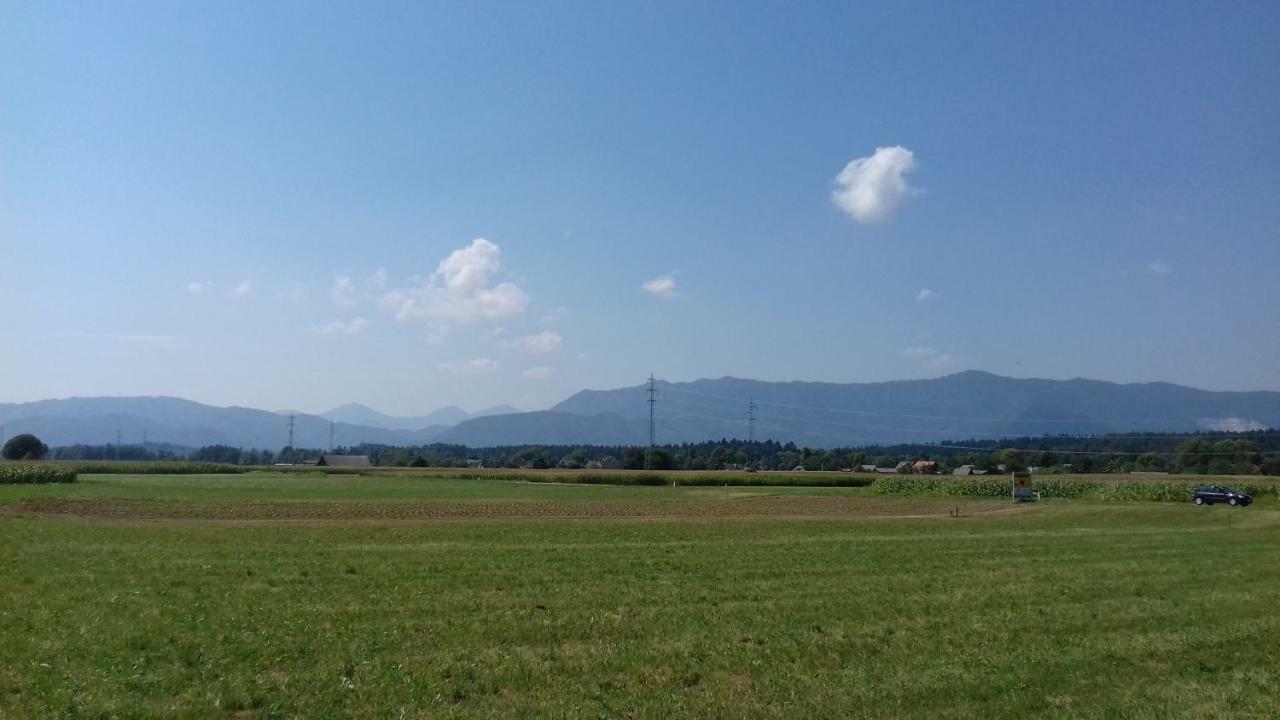Apartmaji Mojca *